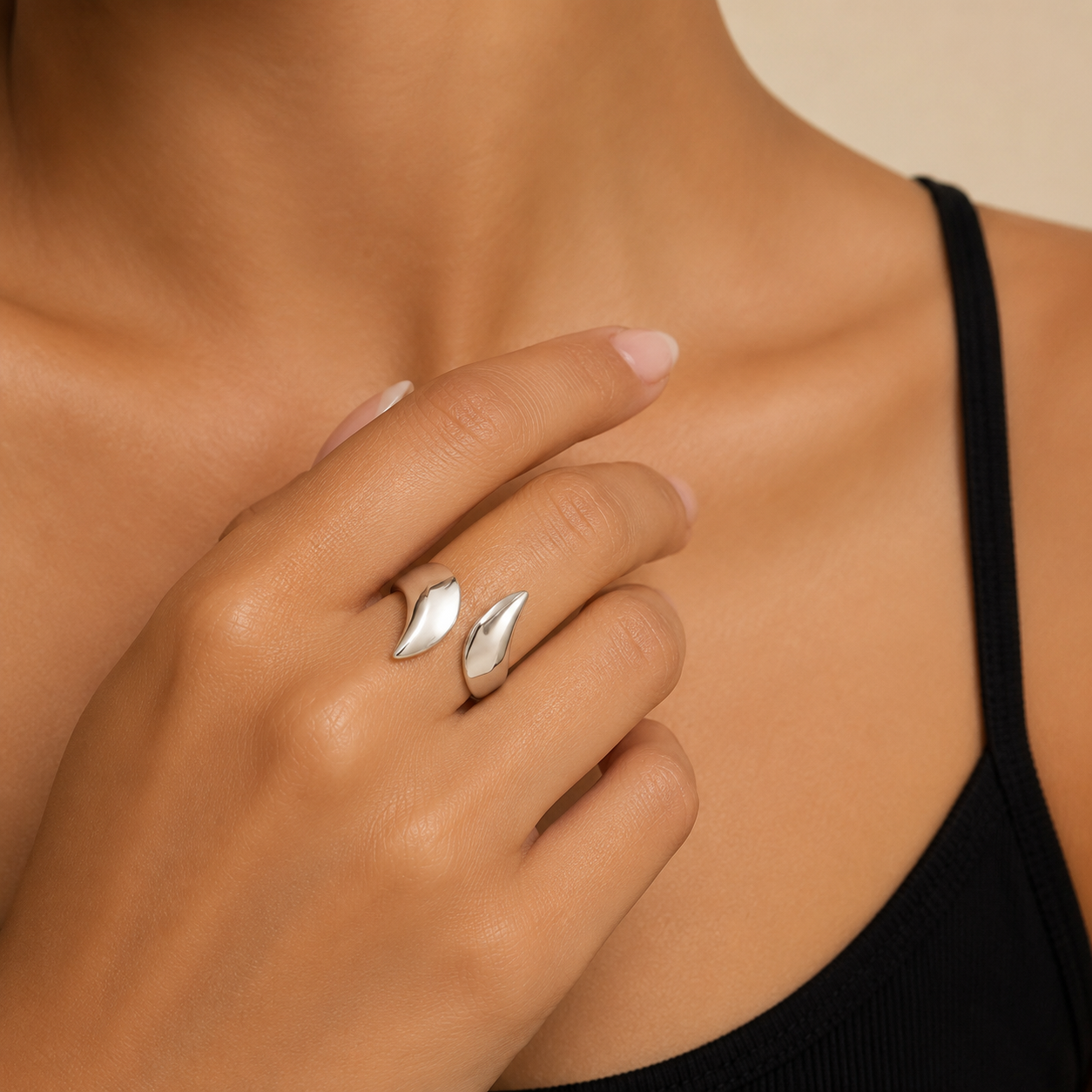 Bague Petale Asymetrique